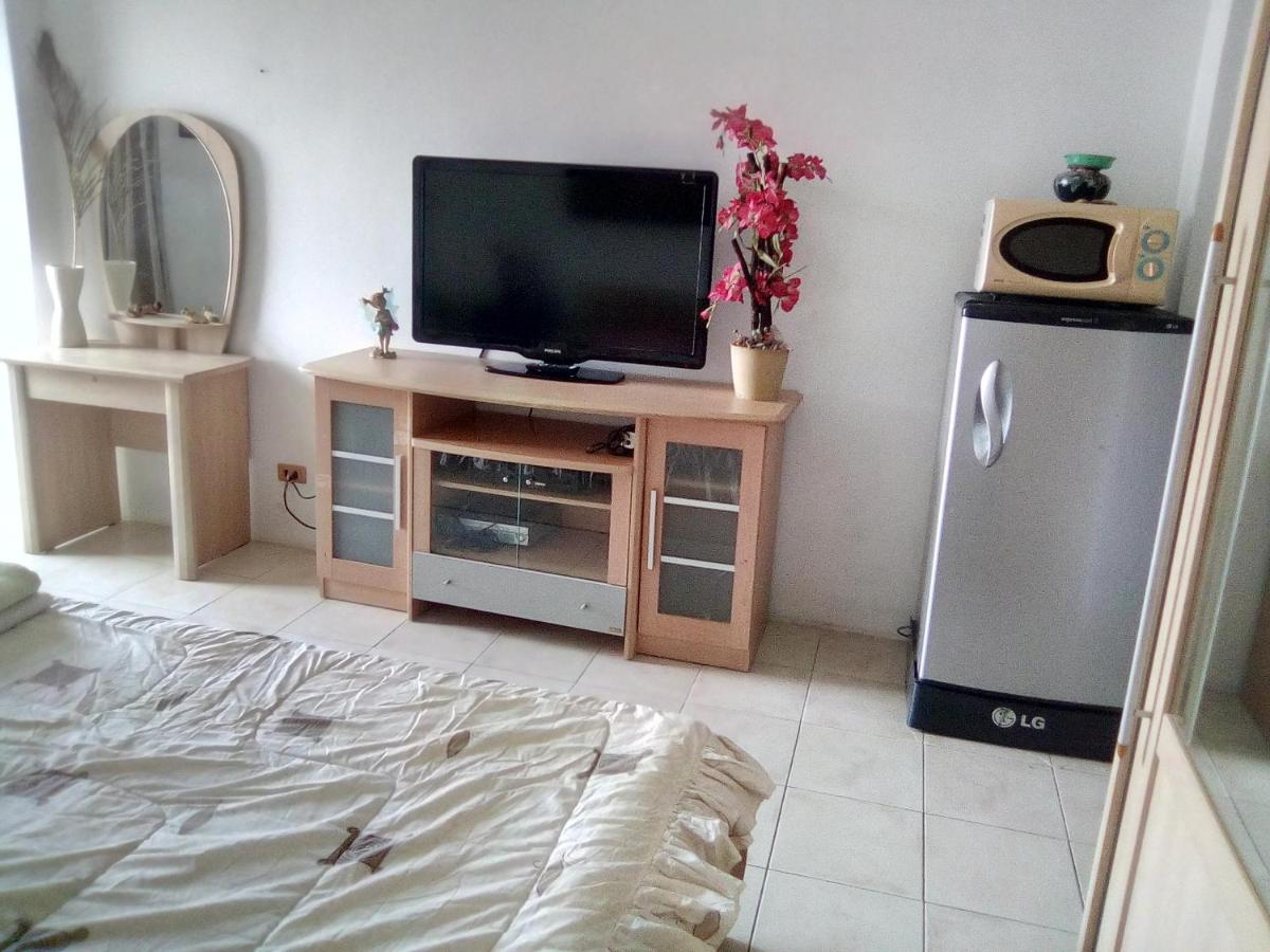 View Talay Condo #1 = Jomtien Call Me +66-8-68409-206 Паттайя Экстерьер фото